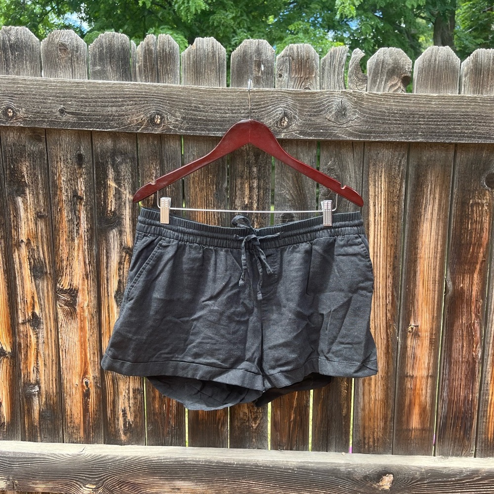 Old Navy • Black Lightweight Drawstring Shorts